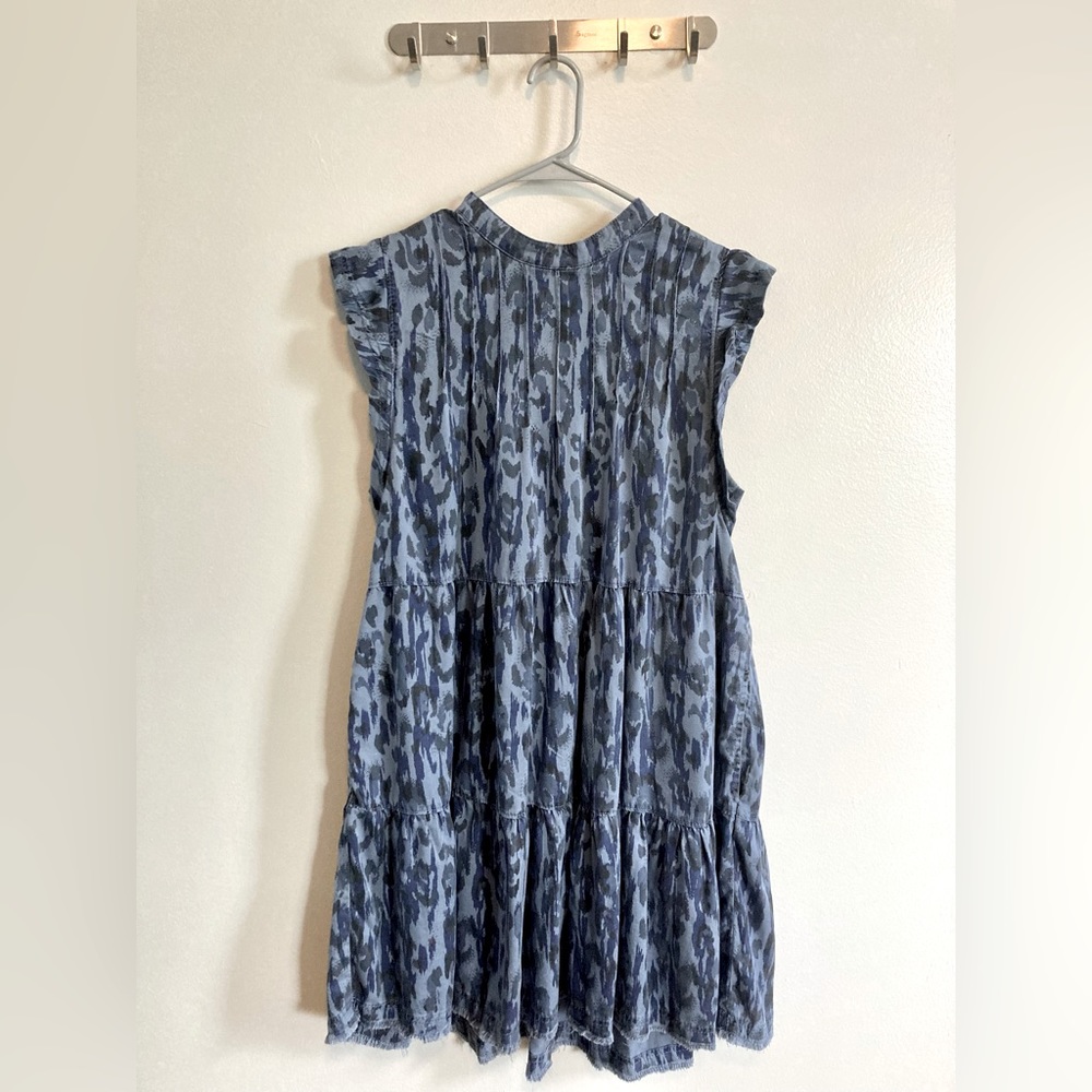 Anthropologie Jenee Tiered Tunic Dress (L) in unique Blue Leopard Print
